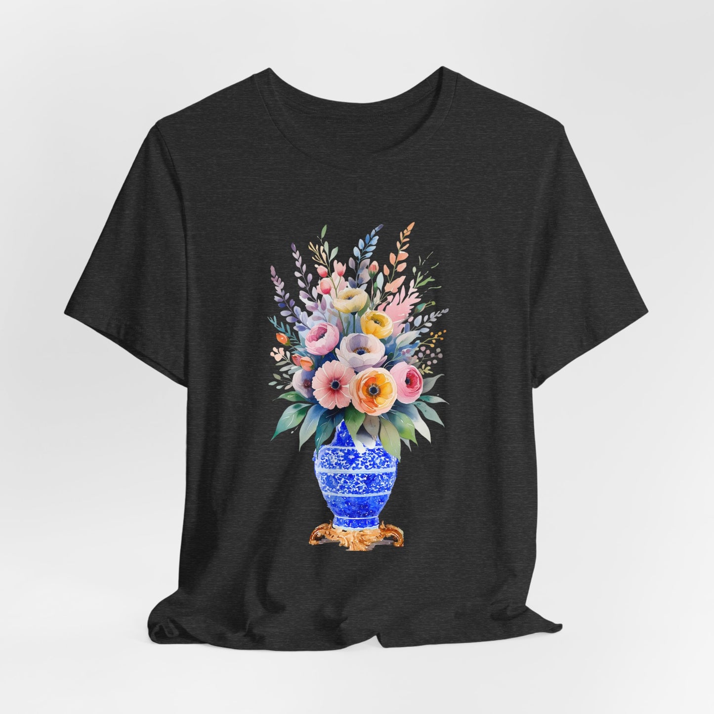 Classic Floral Vase – Minimal Feel-Good Unisex Tee